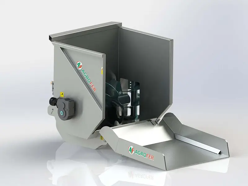 spandieltame-sitribuzione-letame-compost